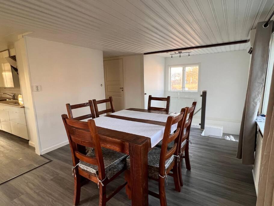 Lantlig Villa I ليونغبيهيد المظهر الخارجي الصورة