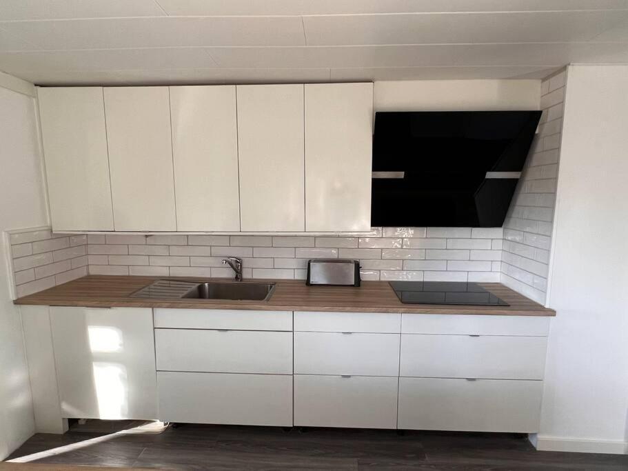 Lantlig Villa I ليونغبيهيد المظهر الخارجي الصورة